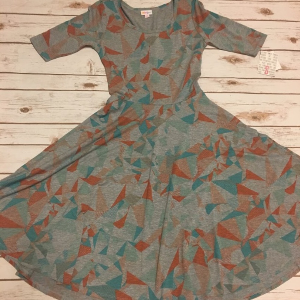 LuLaRoe Small  Nicole dress